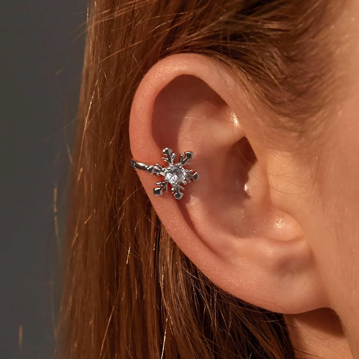 Boho Crystal Snowflake Ear Cuff Earrings Gold Snowflake Cuff Wrap Earrings Vintage Cz Winter Flower Earrings No Piercing Cartilage Earrings Jewelry for Women