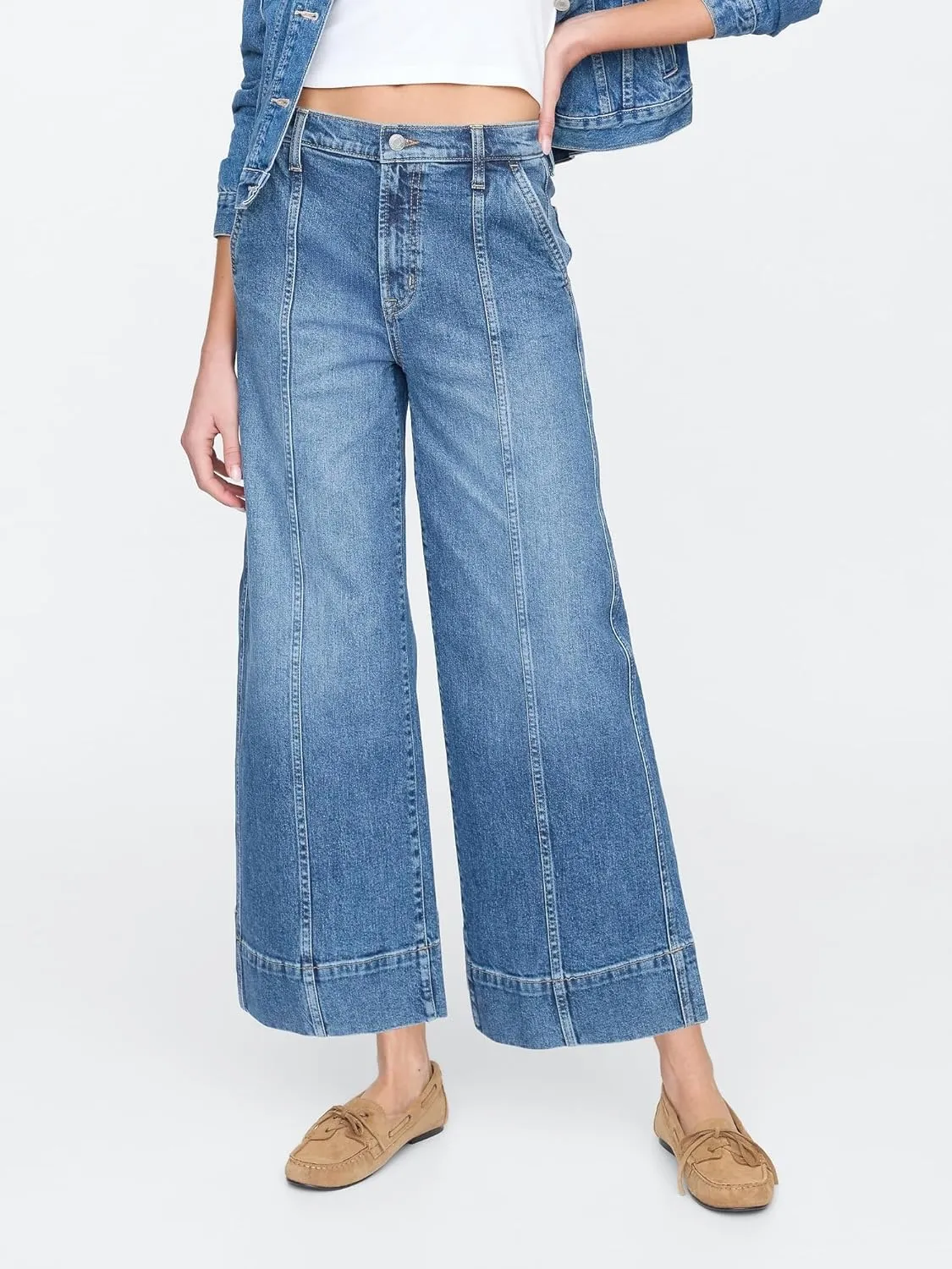 GAP Women's Wide Leg Cropped Jeans