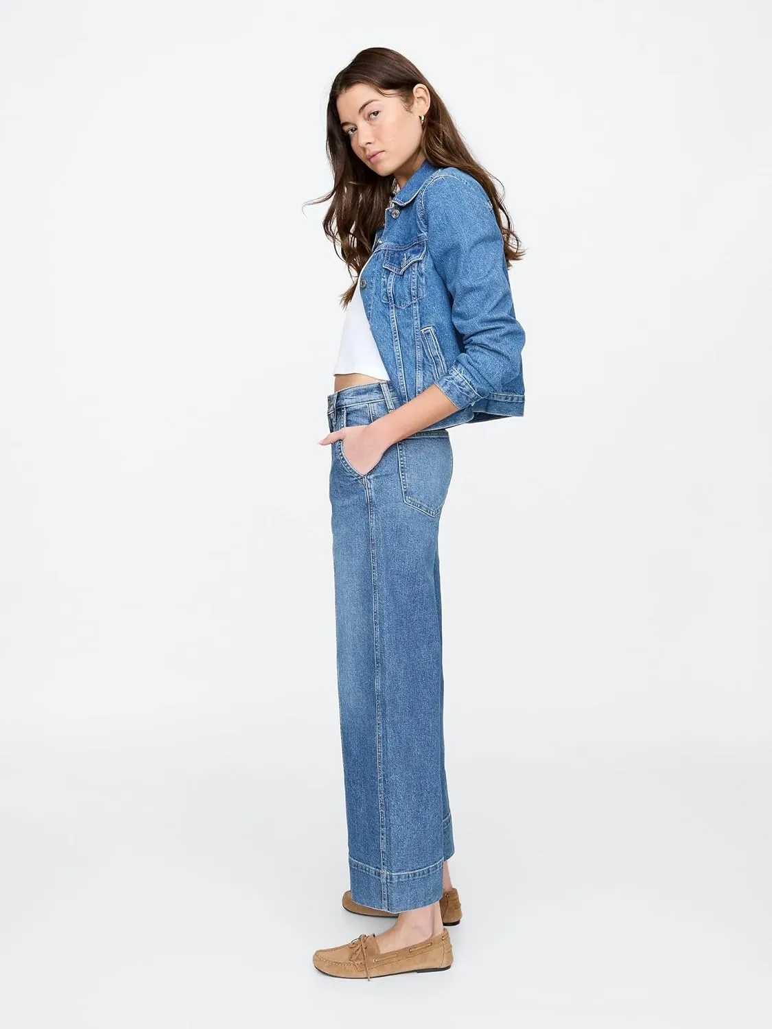 GAP Women's Wide Leg Cropped Jeans