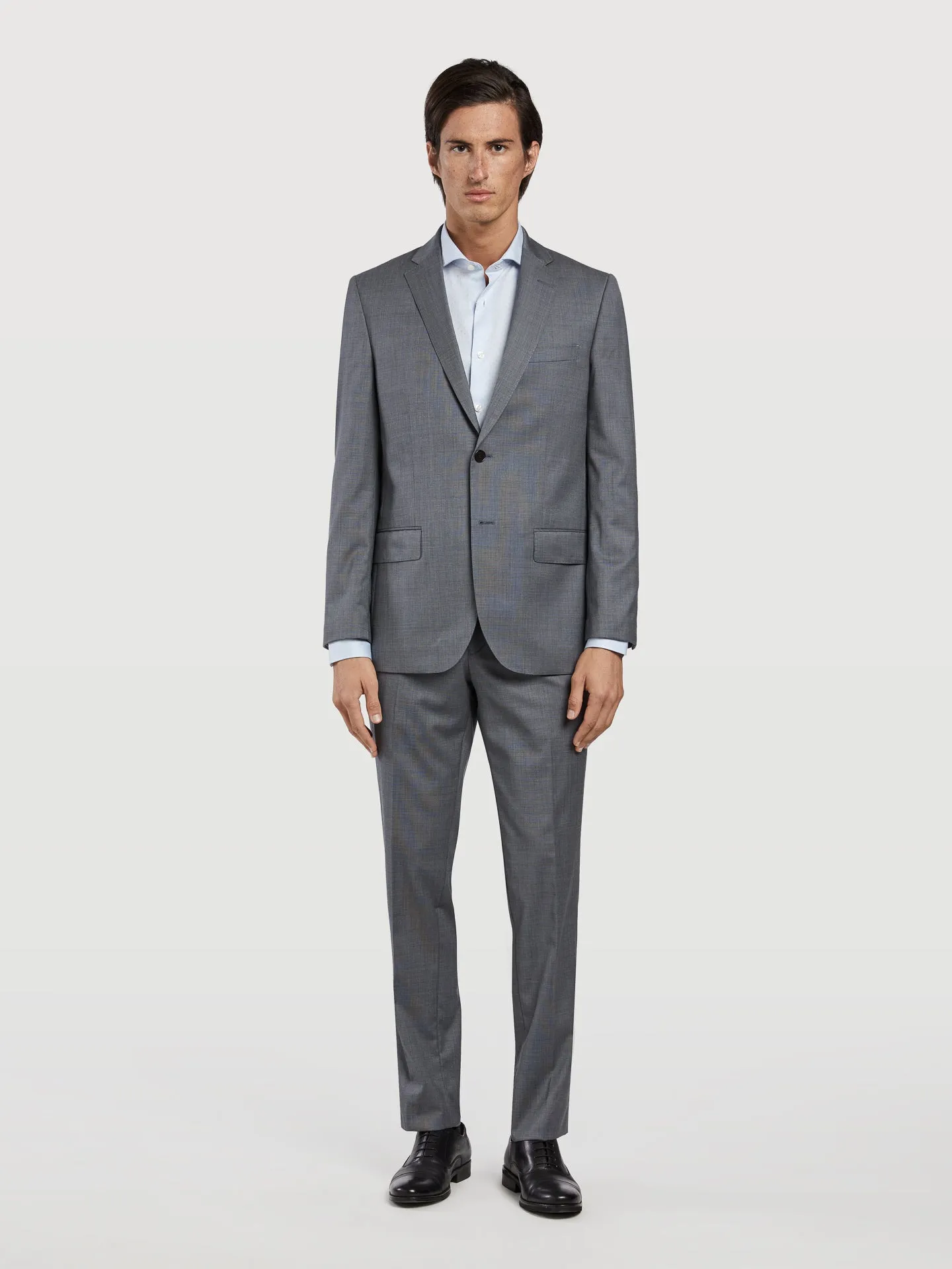 Slim fit nailhead business suit
