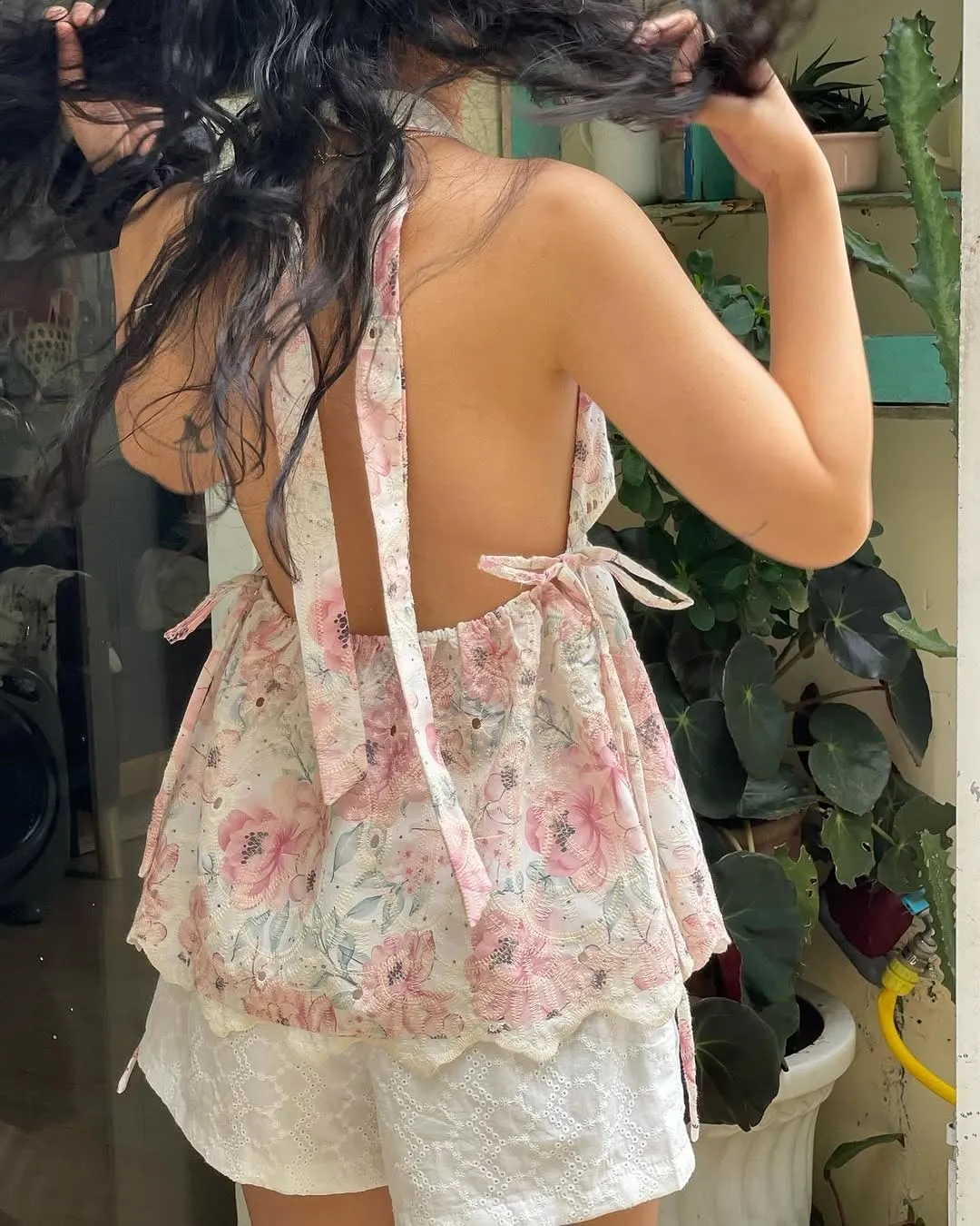 Women Lace Floral Halter Tank Tops Deep V Neck Backless Ruffle Camisole Y2K Bodycon Going Out Vest Streetwear